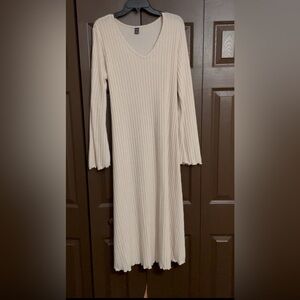 Elegant Cream Ribbed Knit Dress